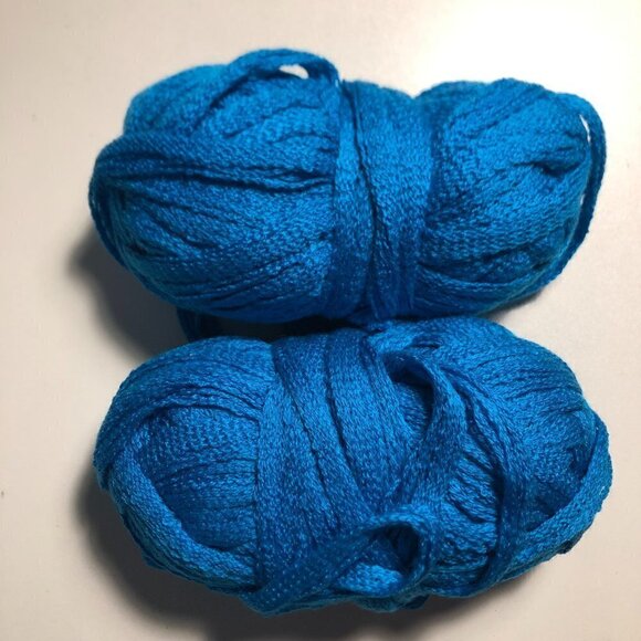 🛒$8 Sashay Scarf Yarn Teal #1791 - Picture 2 of 2